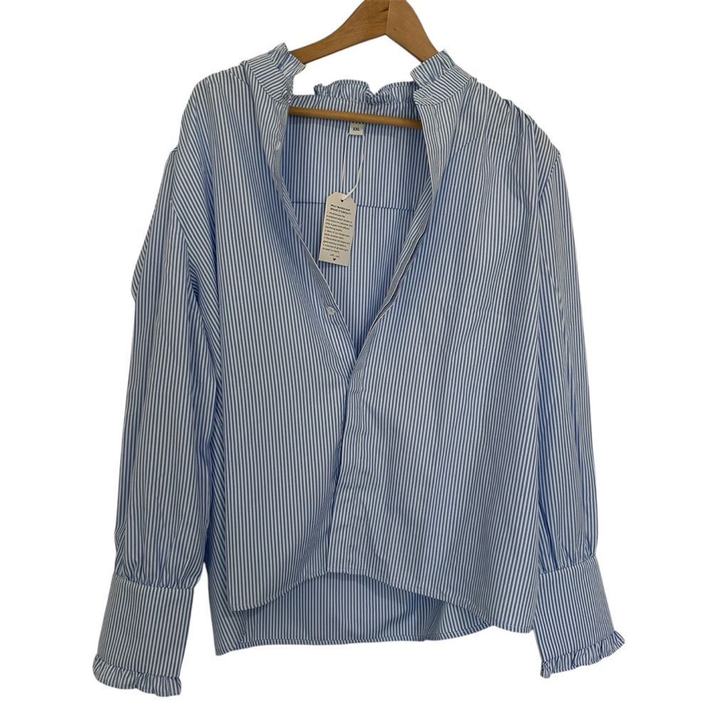 Made with Love‎ XXL Striped Blue Button Down Blouse V Neck
